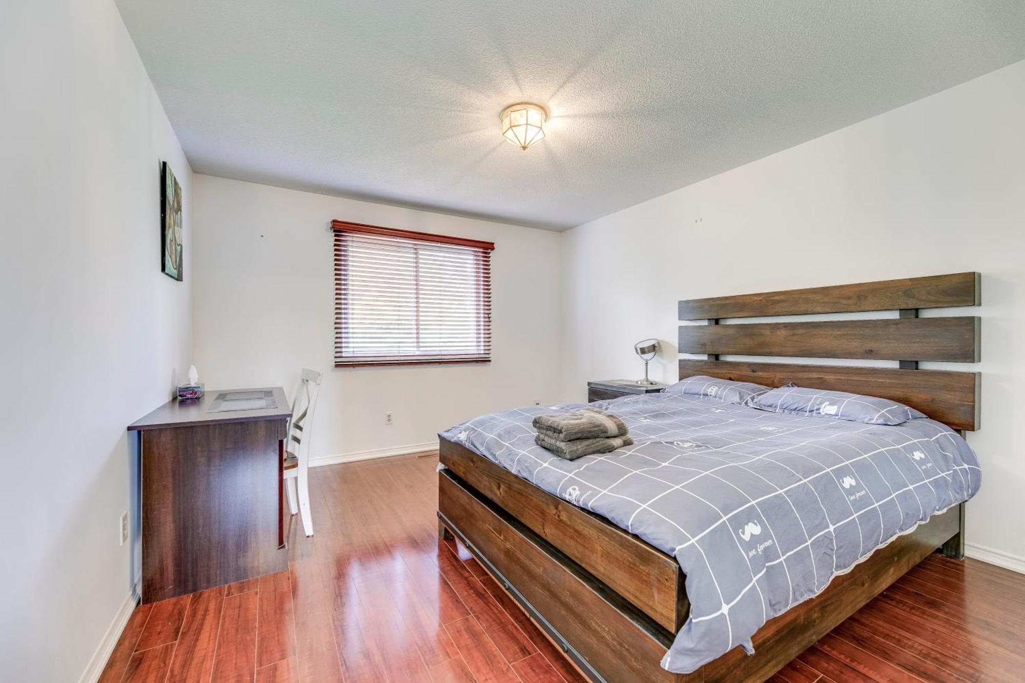 Quiet And Comfortable Homestay Oakville Oda fotoğraf
